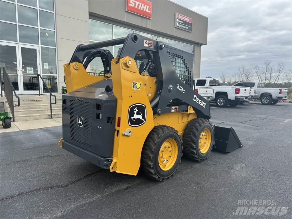 John Deere 318G Carregadoras de direcção deslizante