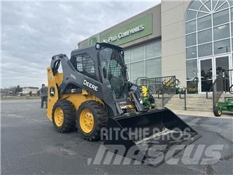 John Deere 318G Carregadoras de direcção deslizante