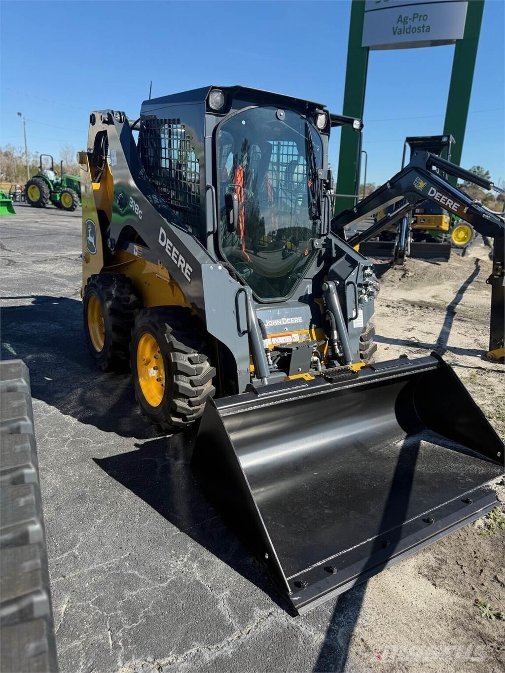 John Deere 318G Carregadoras de direcção deslizante