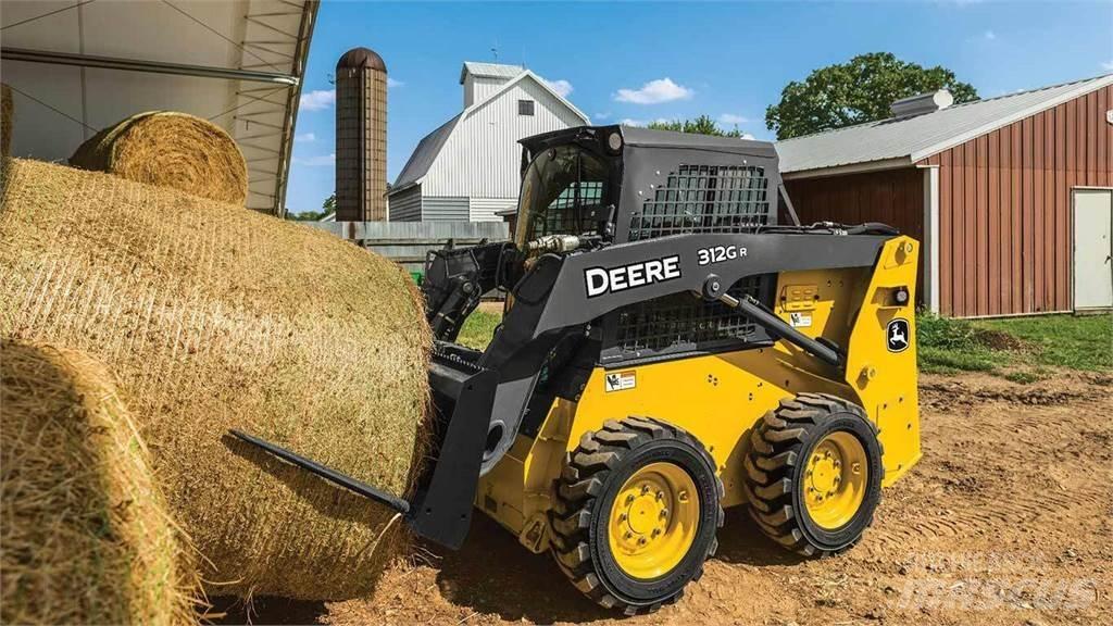 John Deere 318G Carregadoras de direcção deslizante