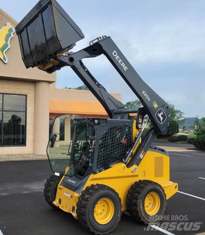 John Deere 320G Carregadoras de direcção deslizante