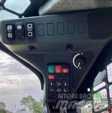 John Deere 325G Mini carregadoras