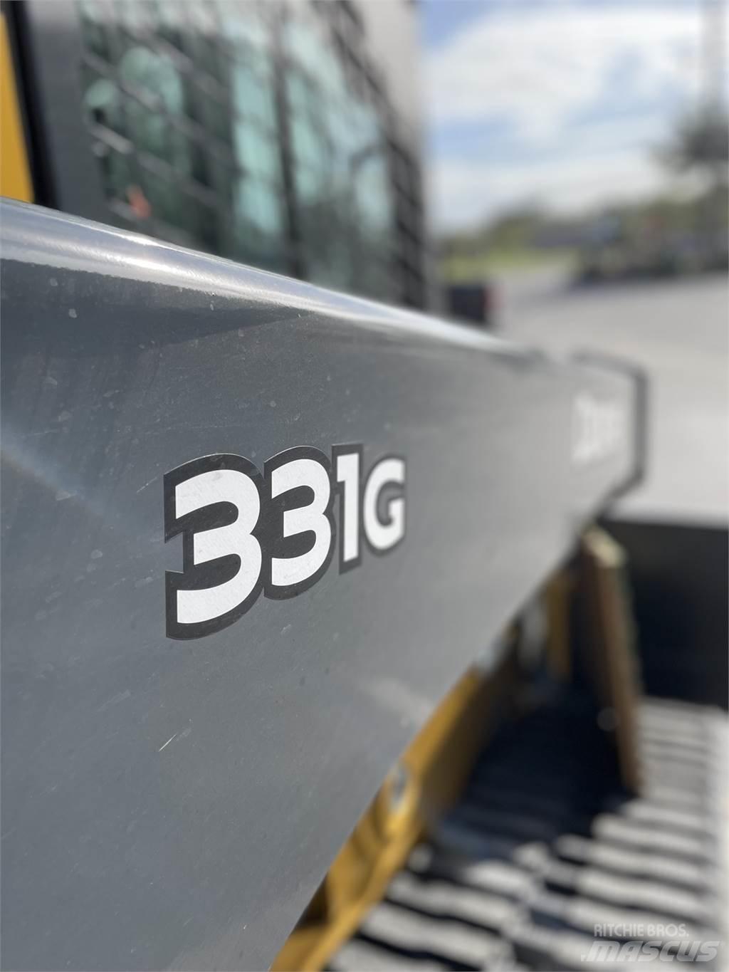 John Deere 331G Carregadoras de direcção deslizante