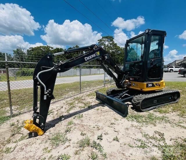 John Deere 35 P Mini Escavadoras <7t