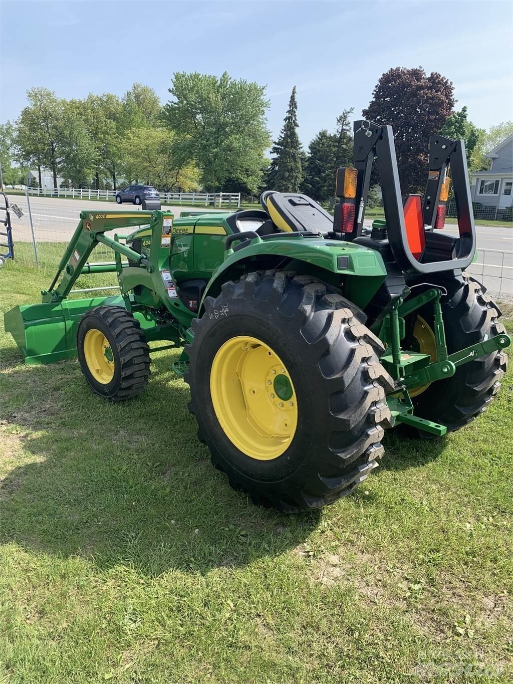 John Deere 4044M Tratores Agrícolas usados