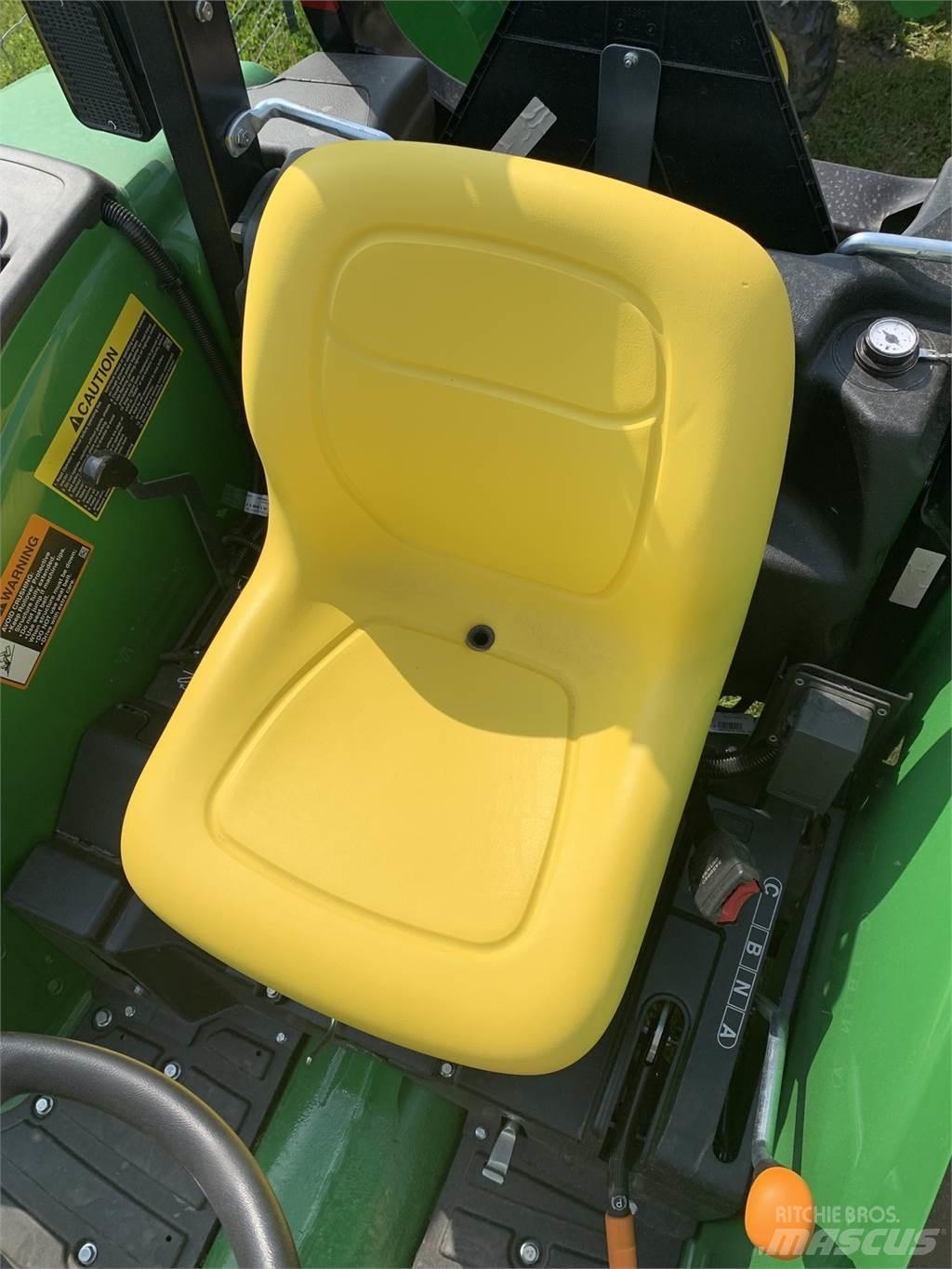 John Deere 4044M Tratores Agrícolas usados