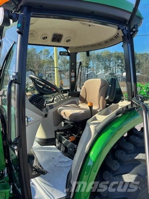 John Deere 4044R Tratores Agrícolas usados