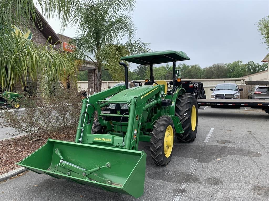 John Deere 5045E Tratores Agrícolas usados