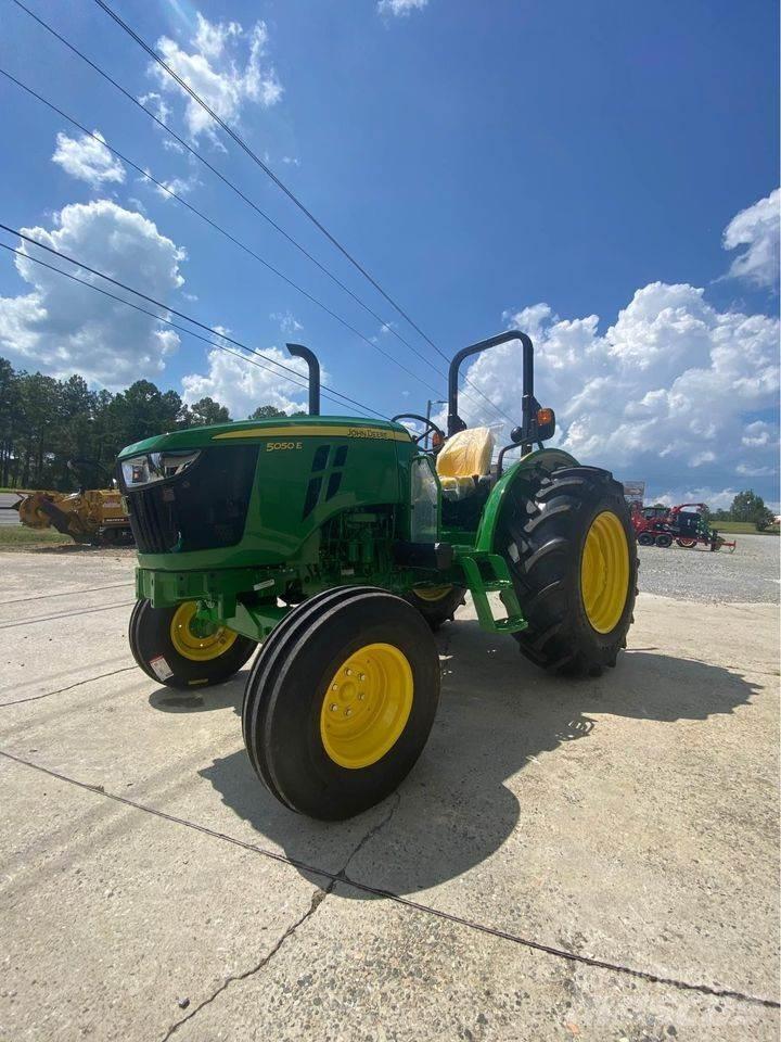 John Deere 5050E Tratores Agrícolas usados