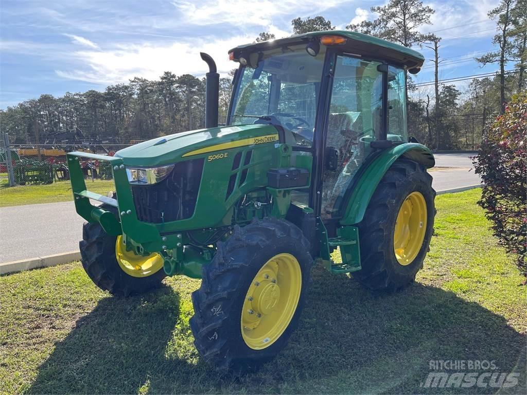 John Deere 5060E Tratores Agrícolas usados