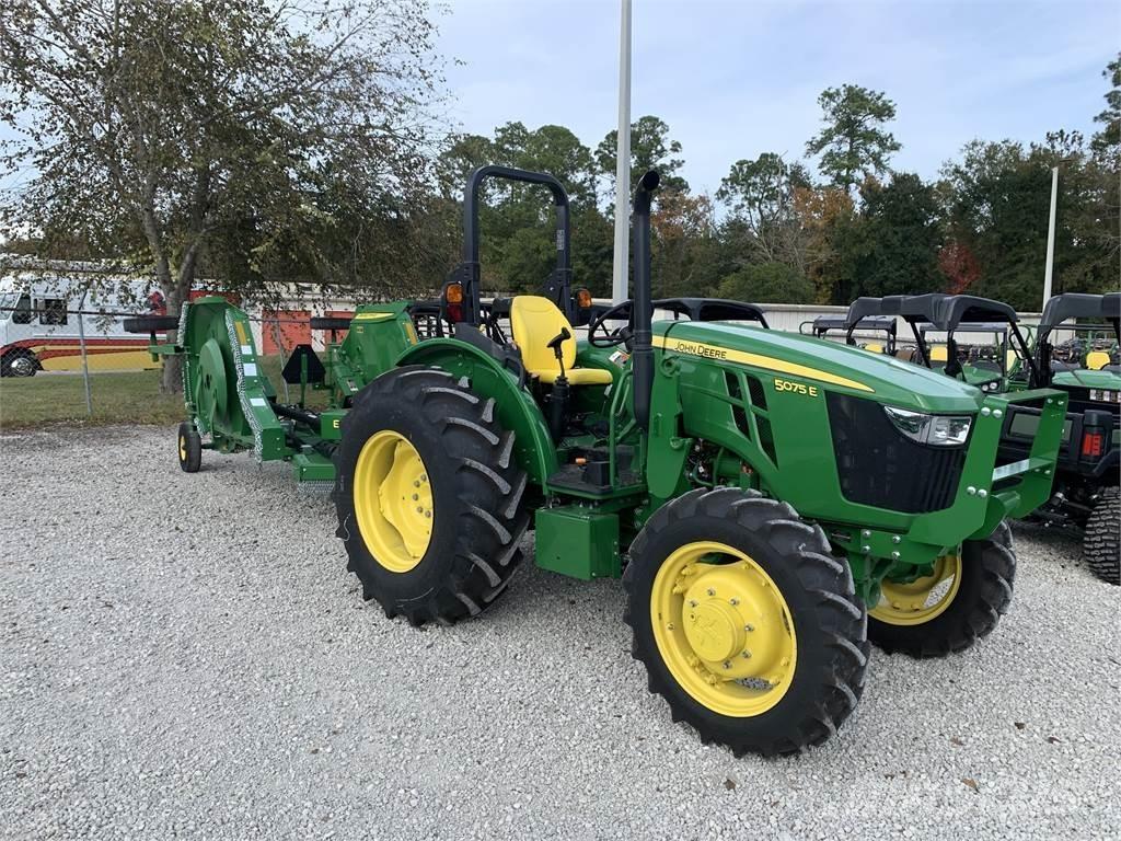 John Deere 5075E Tratores Agrícolas usados
