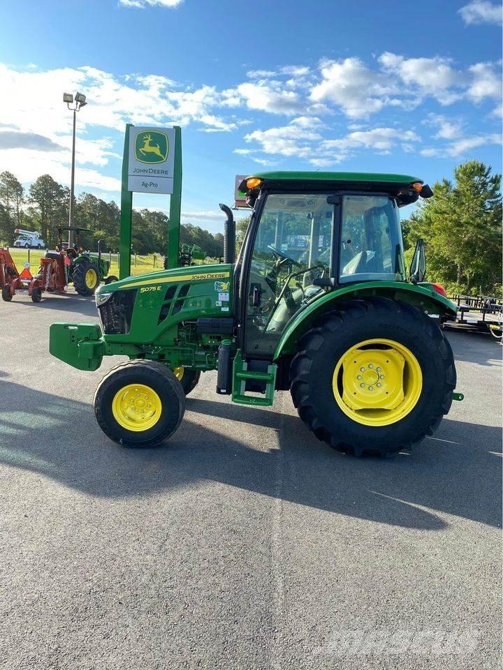 John Deere 5075E Tratores Agrícolas usados