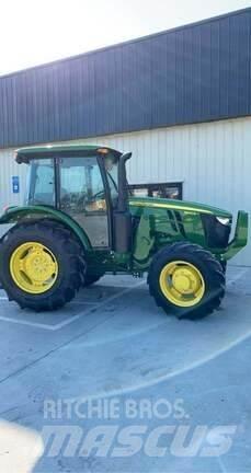 John Deere 5100E Tractores compactos