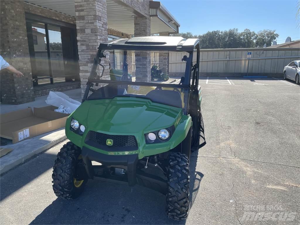 John Deere 560E Máquinas utilitárias