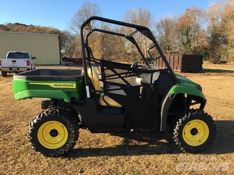 John Deere 560E Máquinas utilitárias
