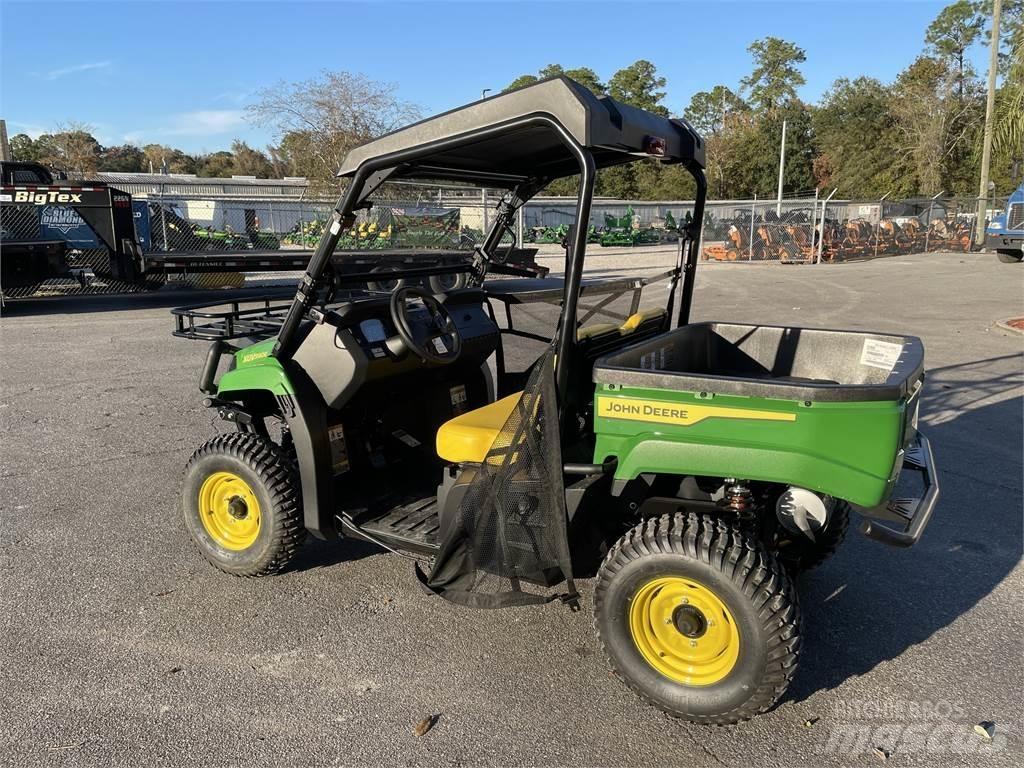 John Deere 590E Máquinas utilitárias