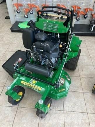 John Deere 636M Corta-Relvas Riders