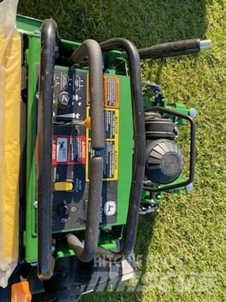 John Deere 636M Corta-Relvas Riders
