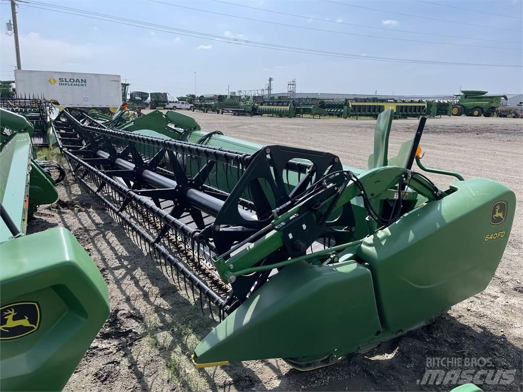 John Deere 640FD Acessórios de ceifeiras debulhadoras