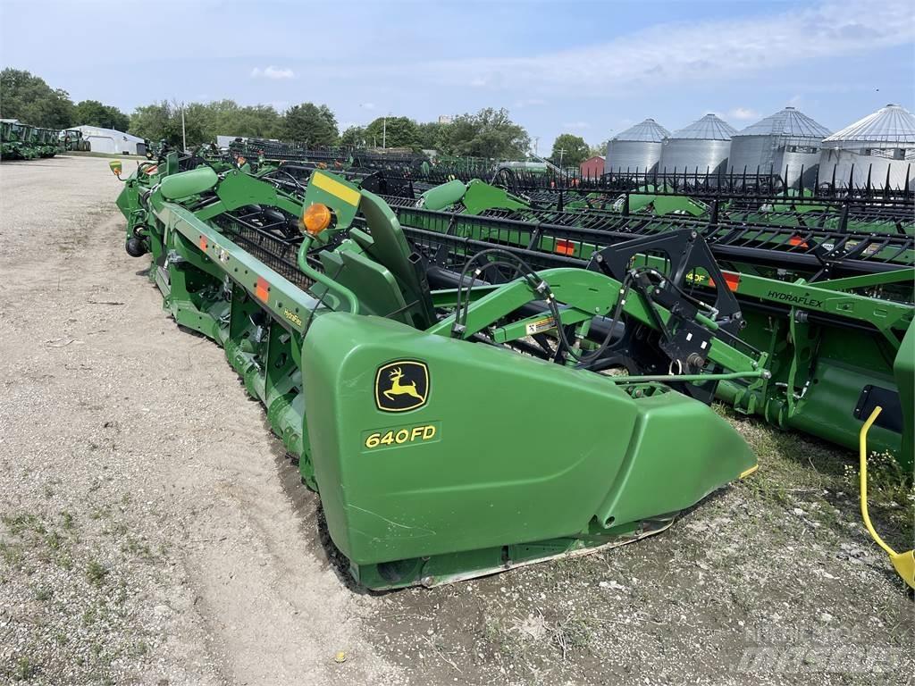 John Deere 640FD Acessórios de ceifeiras debulhadoras