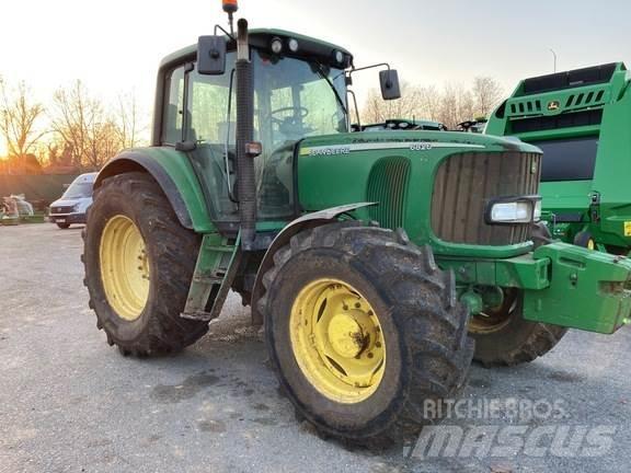 John Deere 6820 Tratores Agrícolas usados