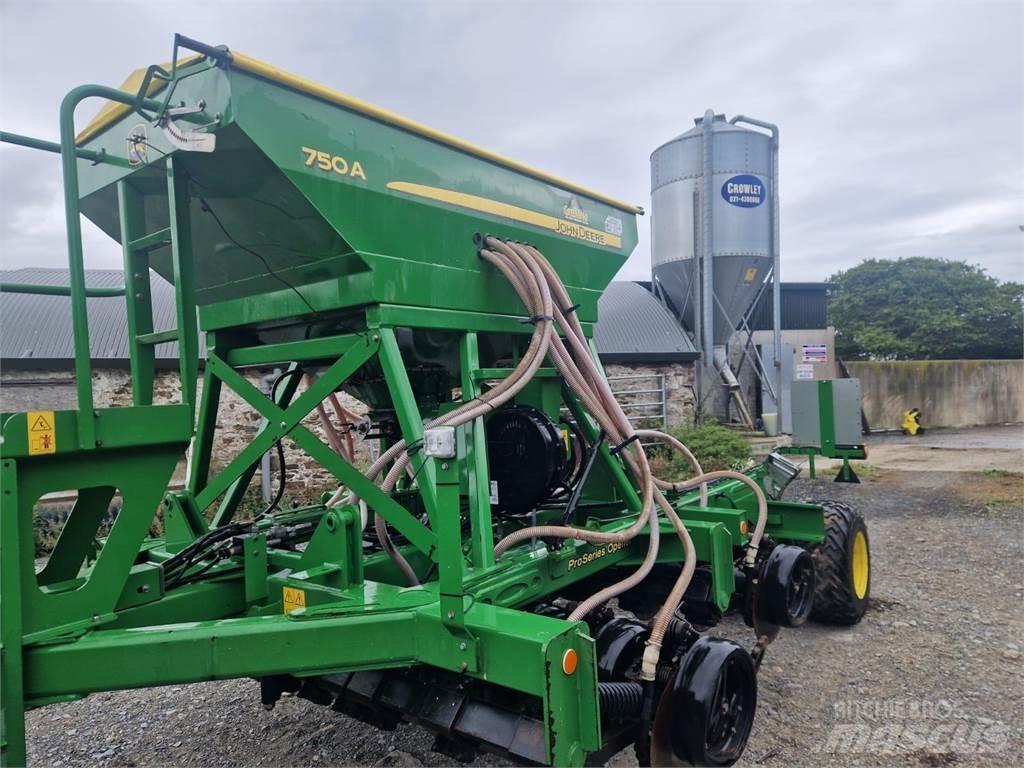 John Deere 750A Perfuradoras