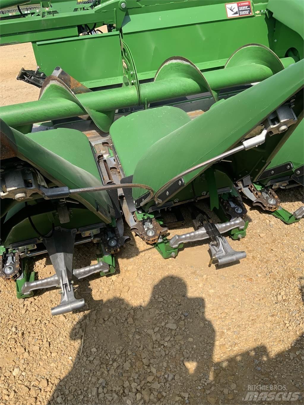John Deere C8F Acessórios de ceifeiras debulhadoras