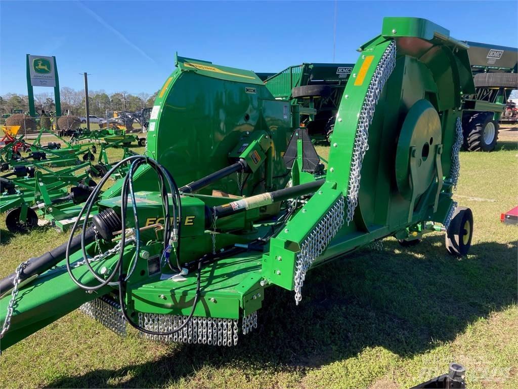 John Deere FC15E Cortadores, moinhos e desenroladores de fardos