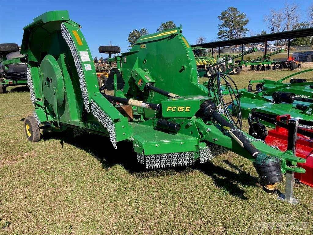 John Deere FC15E Cortadores, moinhos e desenroladores de fardos