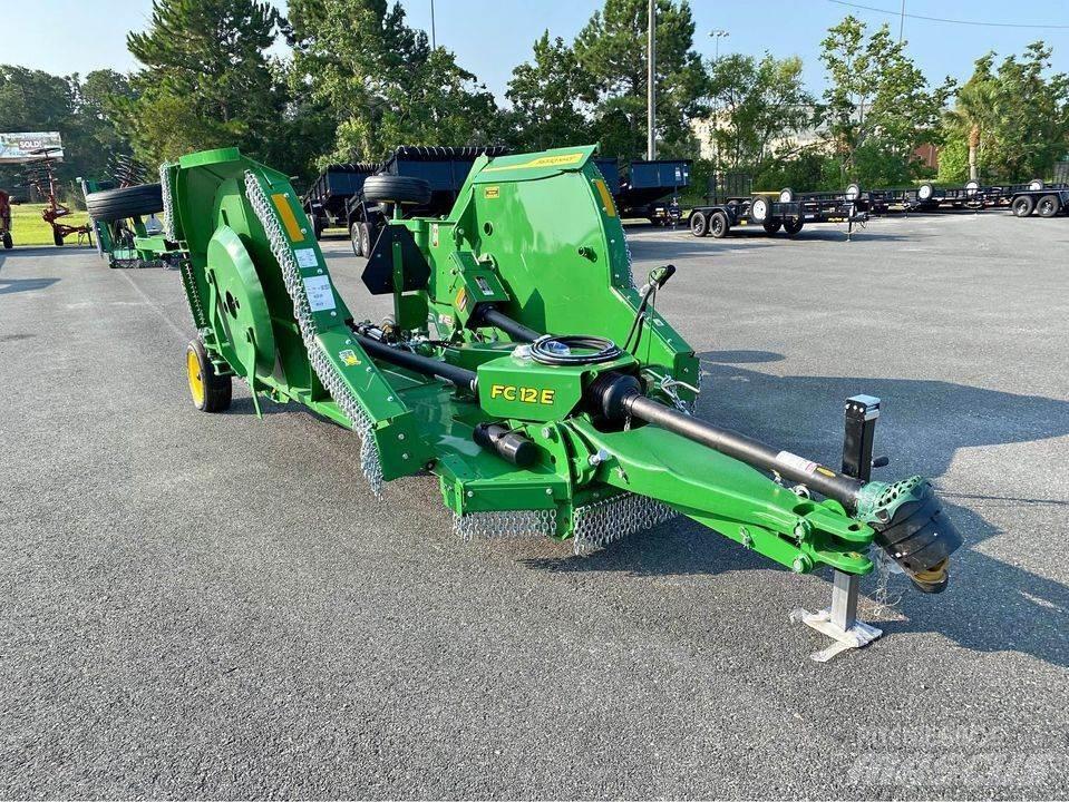 John Deere FC15E Cortadores, moinhos e desenroladores de fardos