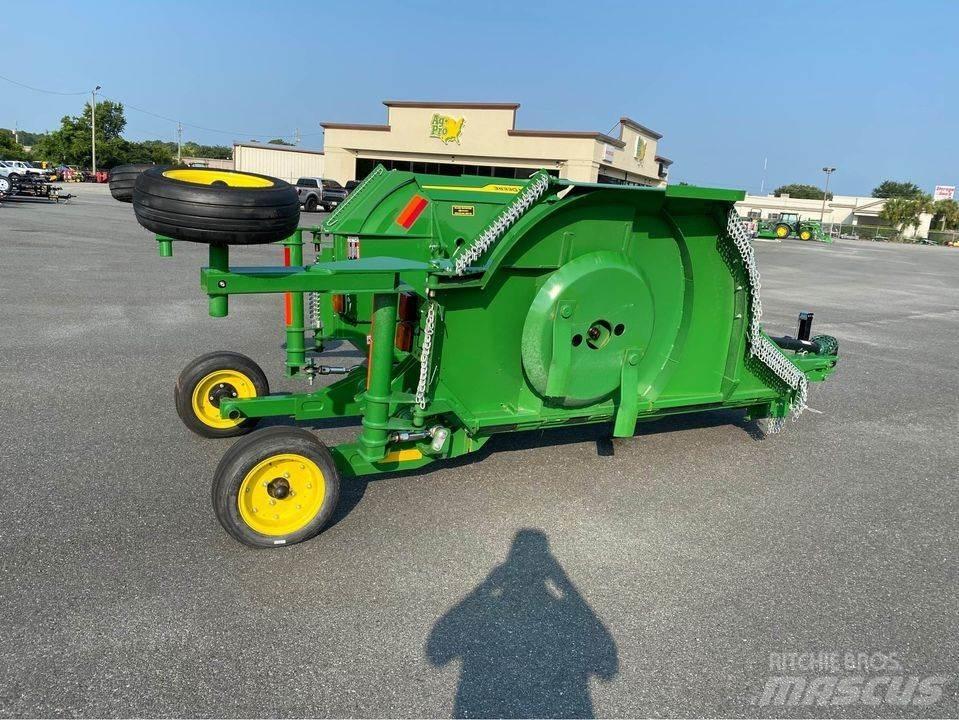John Deere FC15E Cortadores, moinhos e desenroladores de fardos