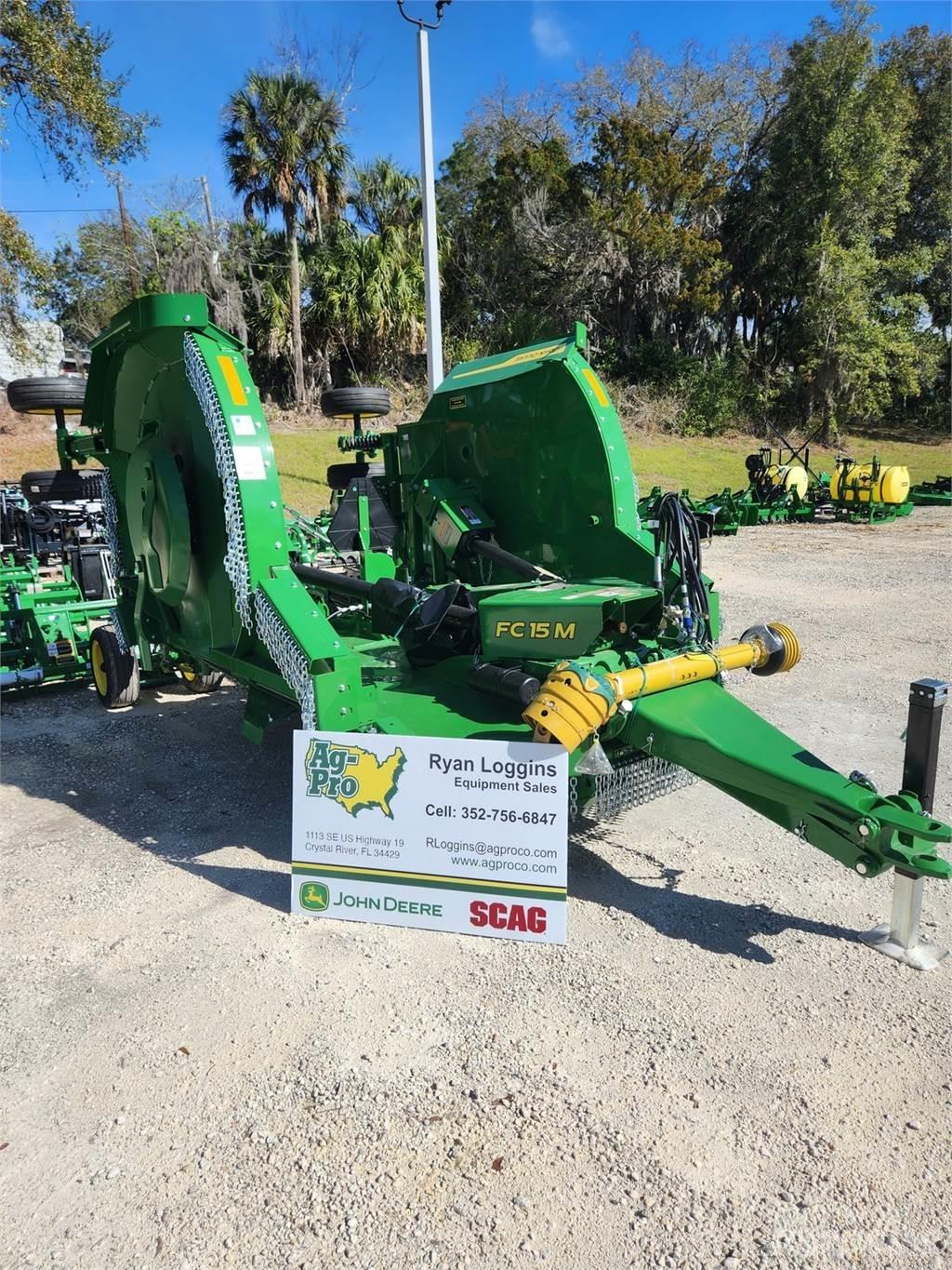 John Deere FC15M Cortadores, moinhos e desenroladores de fardos