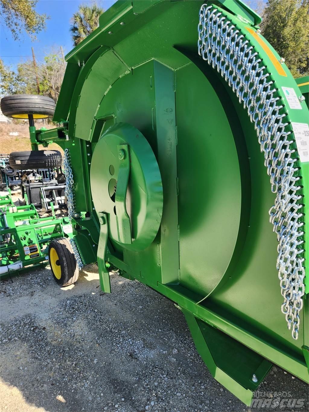 John Deere FC15M Cortadores, moinhos e desenroladores de fardos