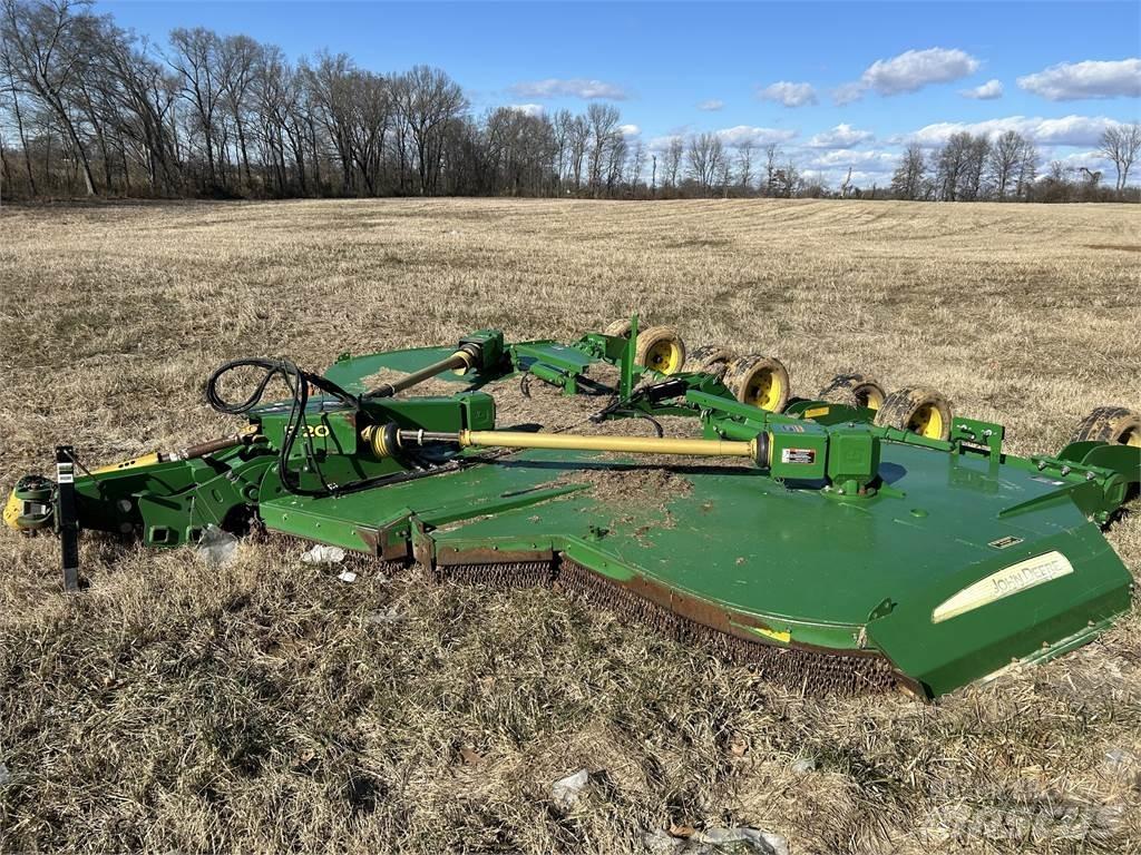 John Deere R20 Cortadores, moinhos e desenroladores de fardos