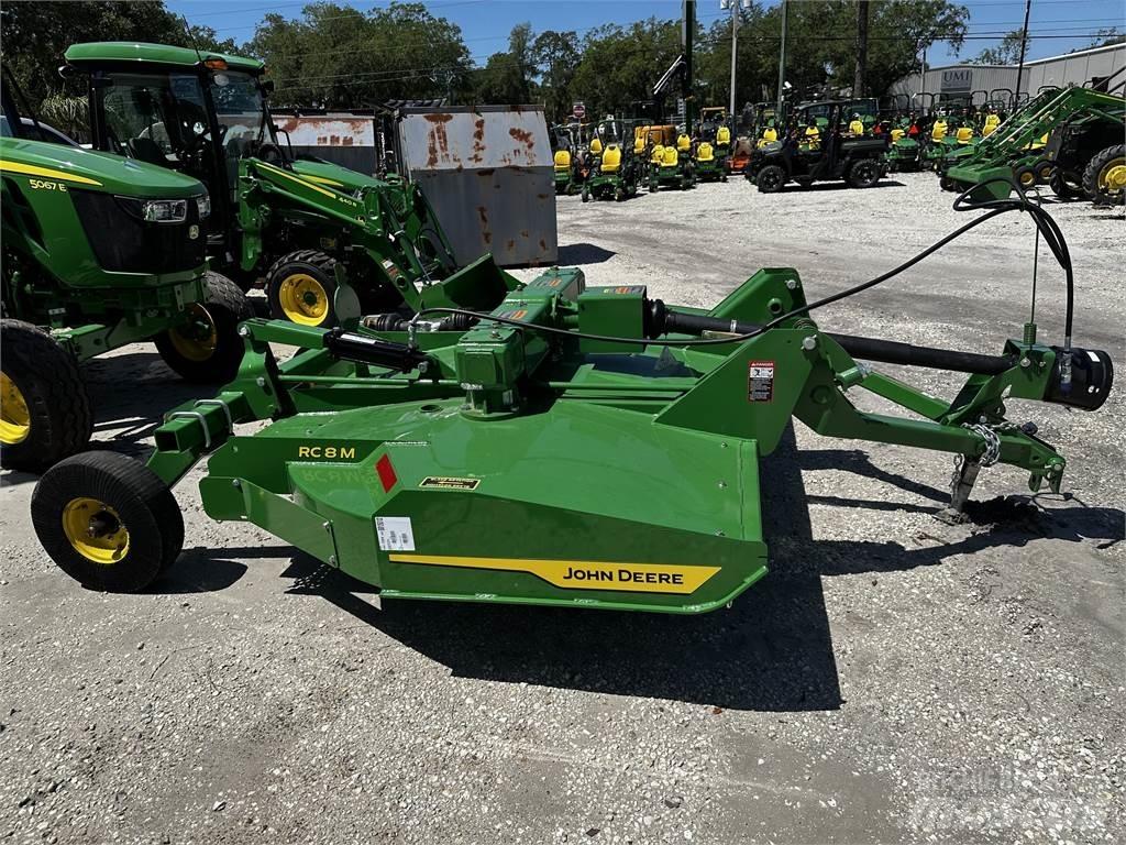 John Deere RC8M Cortadores, moinhos e desenroladores de fardos