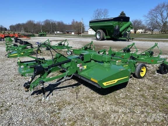 John Deere RC8M Cortadores, moinhos e desenroladores de fardos