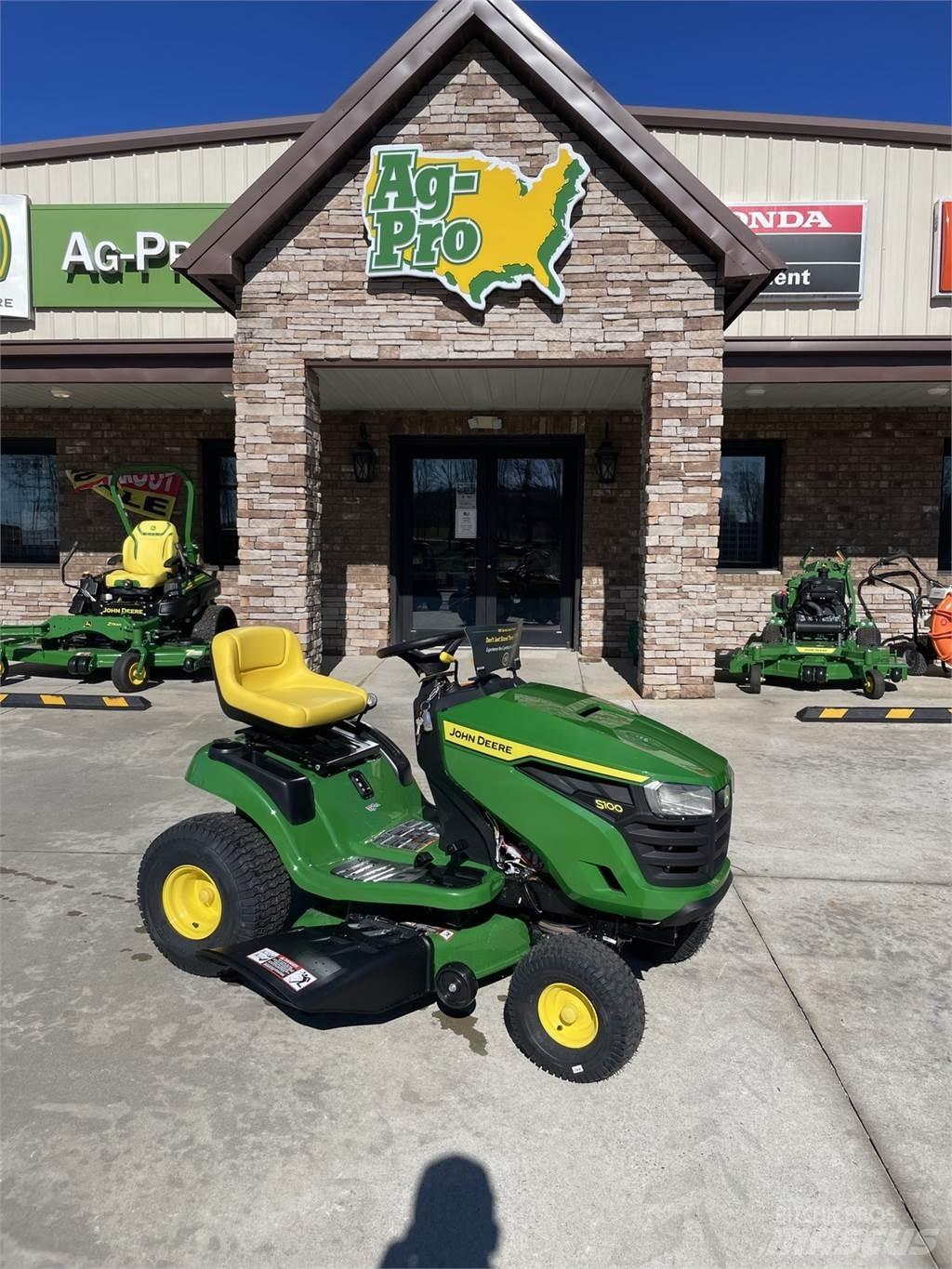 John Deere S100 Corta-Relvas Riders