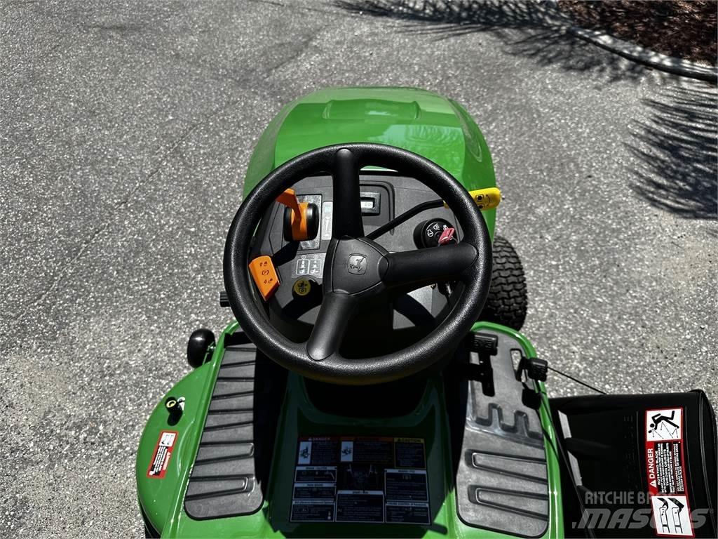 John Deere S100 Corta-Relvas Riders
