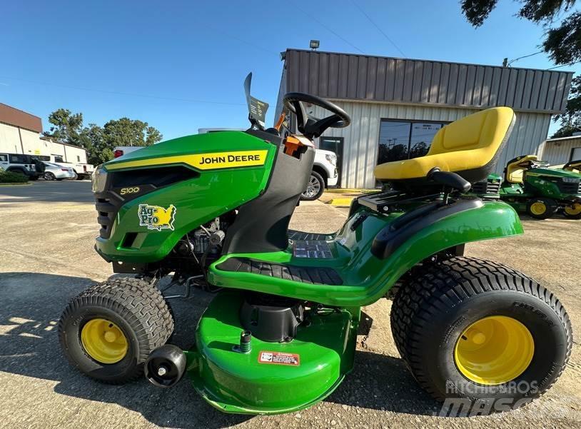 John Deere S100 Corta-Relvas Riders