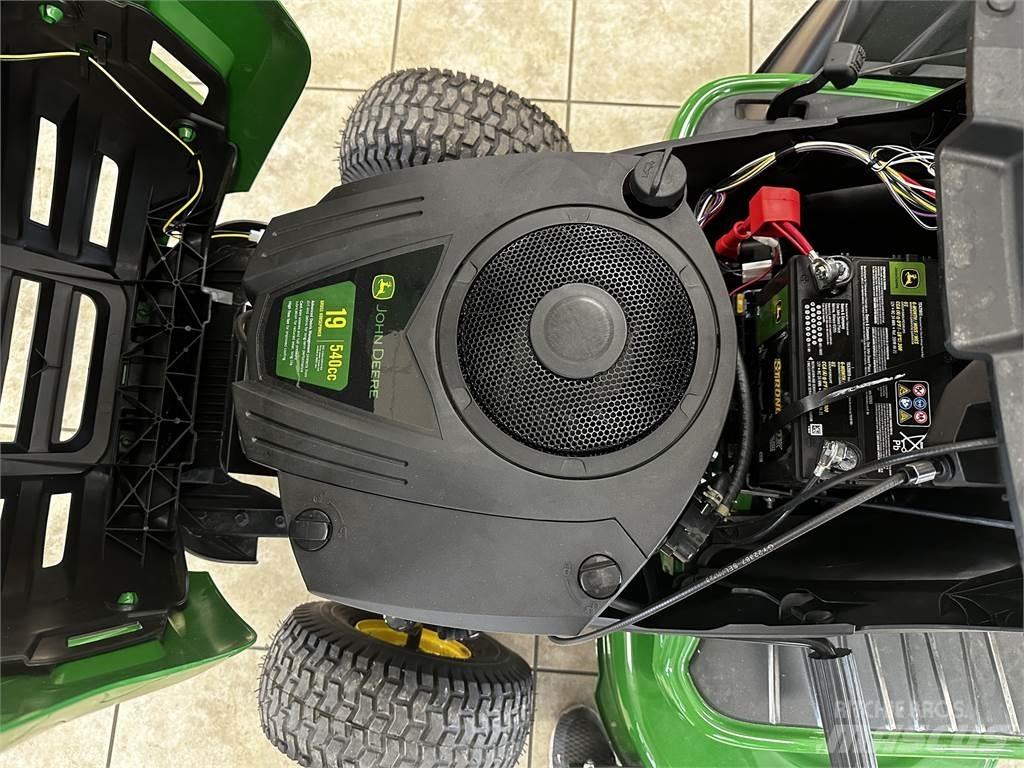 John Deere S110 Corta-Relvas Riders