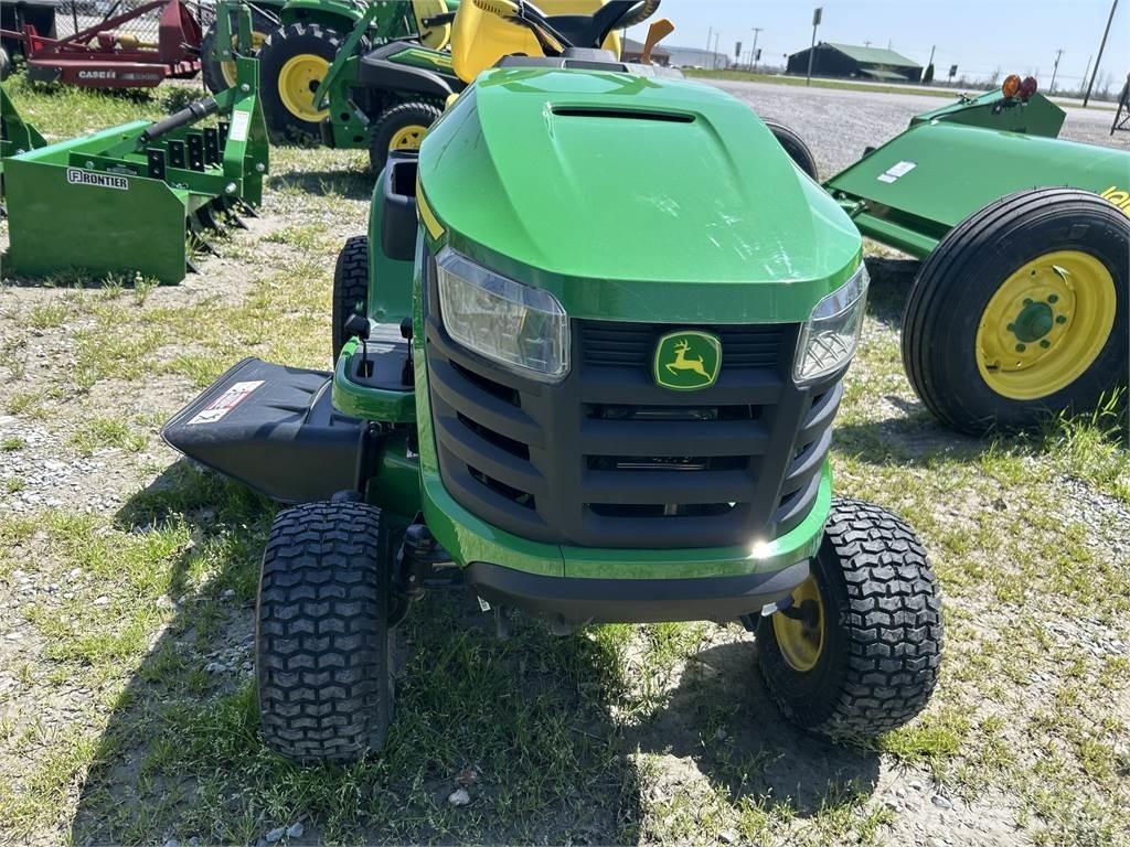 John Deere S110 Tractores compactos