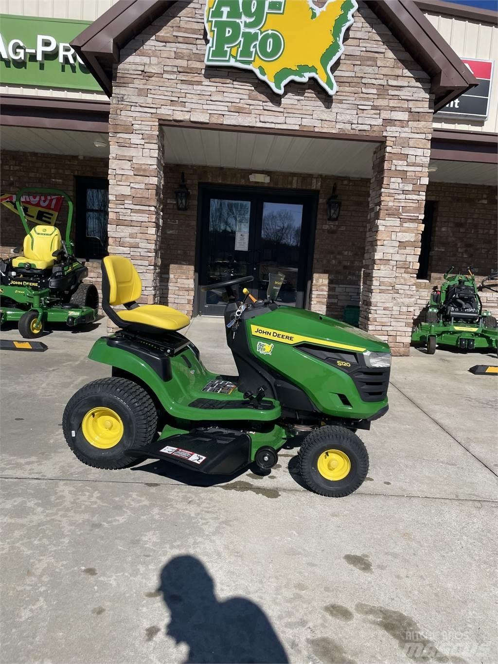 John Deere S120 Corta-Relvas Riders