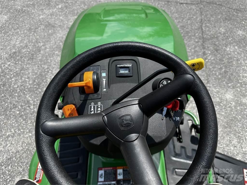 John Deere S120 Corta-Relvas Riders