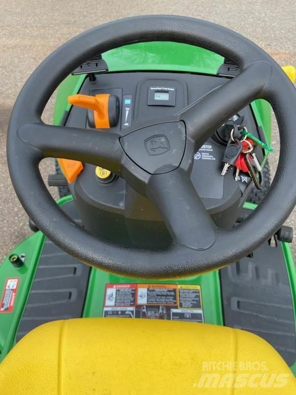 John Deere S120 Corta-Relvas Riders