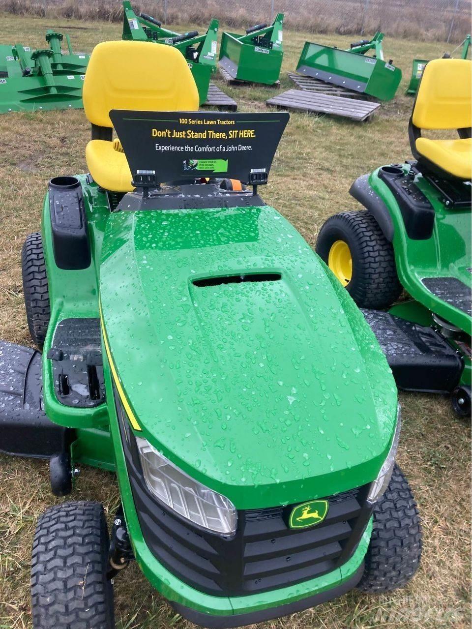 John Deere s120 Corta-Relvas Riders