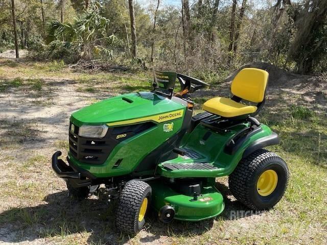 John Deere S130 Corta-Relvas Riders