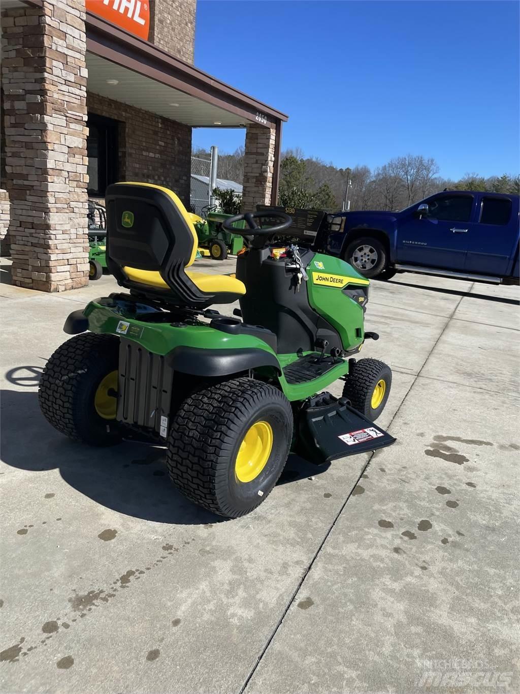 John Deere S130 Corta-Relvas Riders