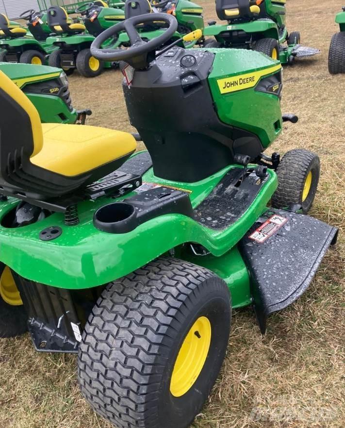 John Deere S220 Tractores compactos