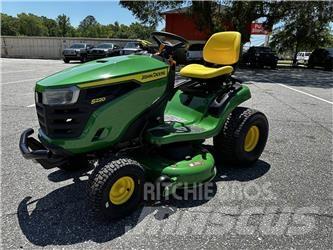 John Deere S220 Corta-Relvas Riders