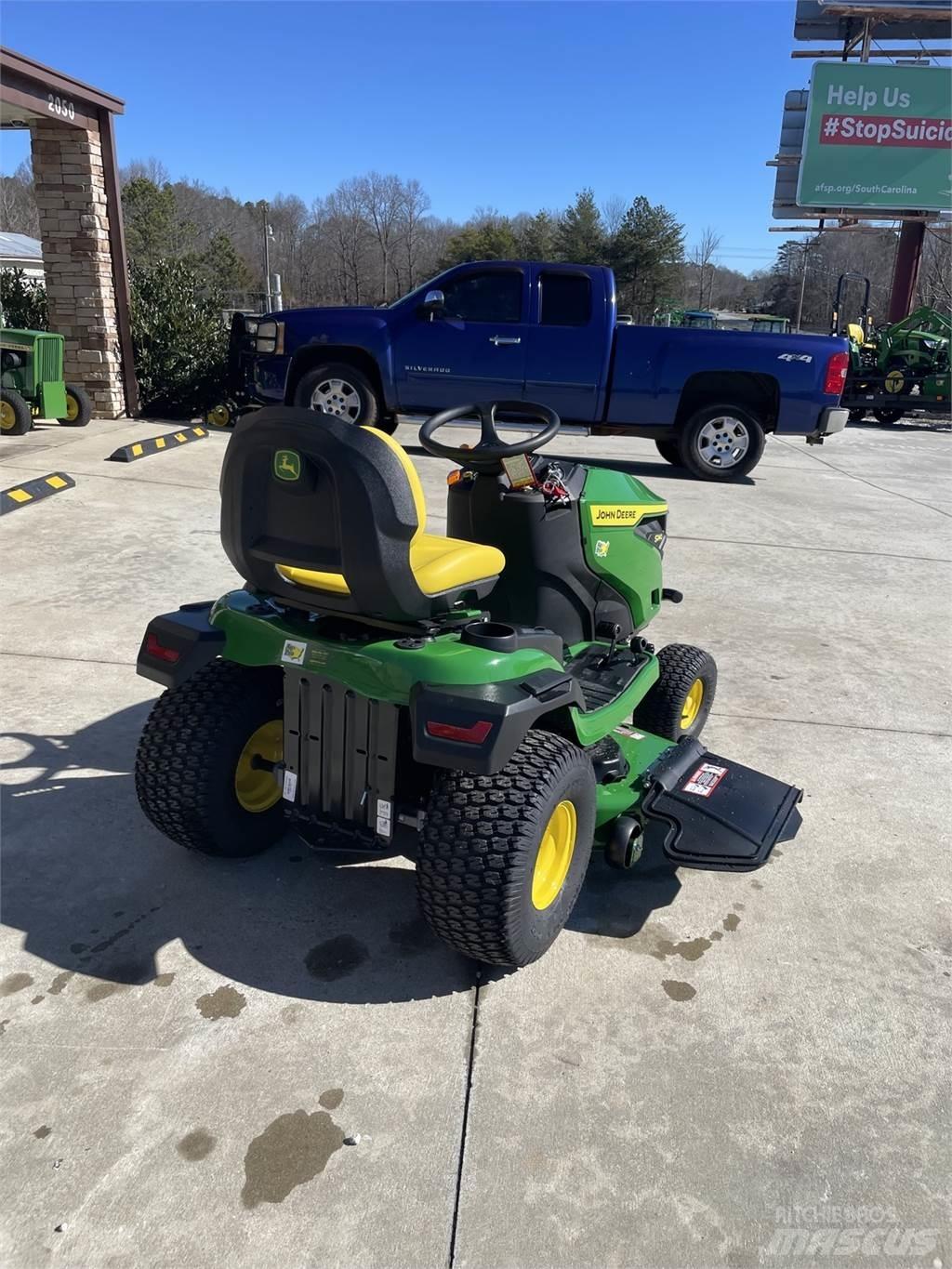 John Deere S240 Tractores compactos